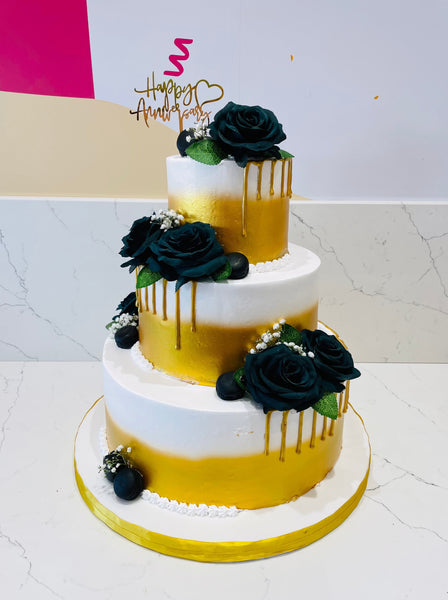 Two Tier Highs with Gold Leaf – Didi Cakes