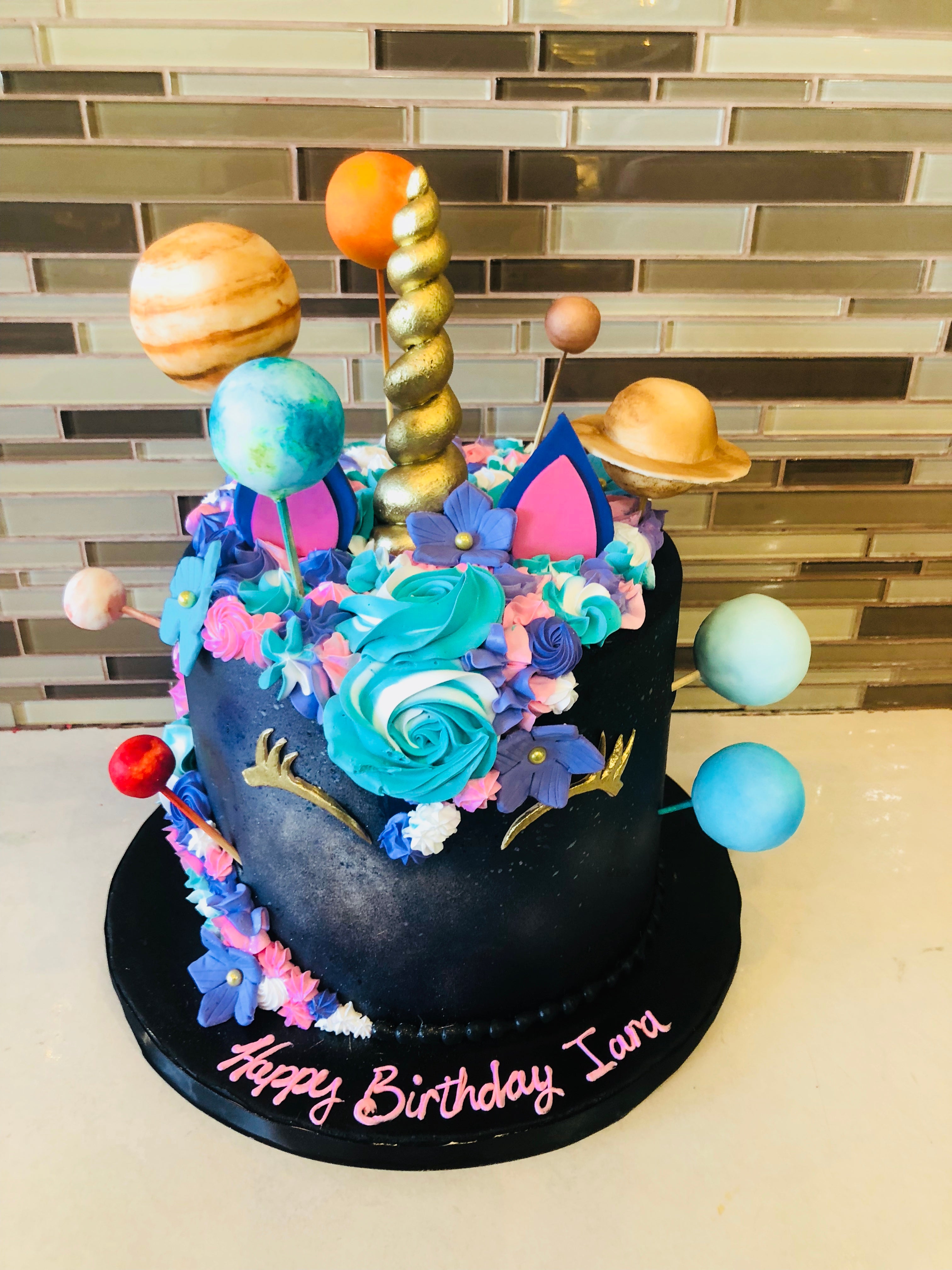 2 layer fondant Unicorn Cake ❤️ - Dessert Draft Cake Shop | Facebook